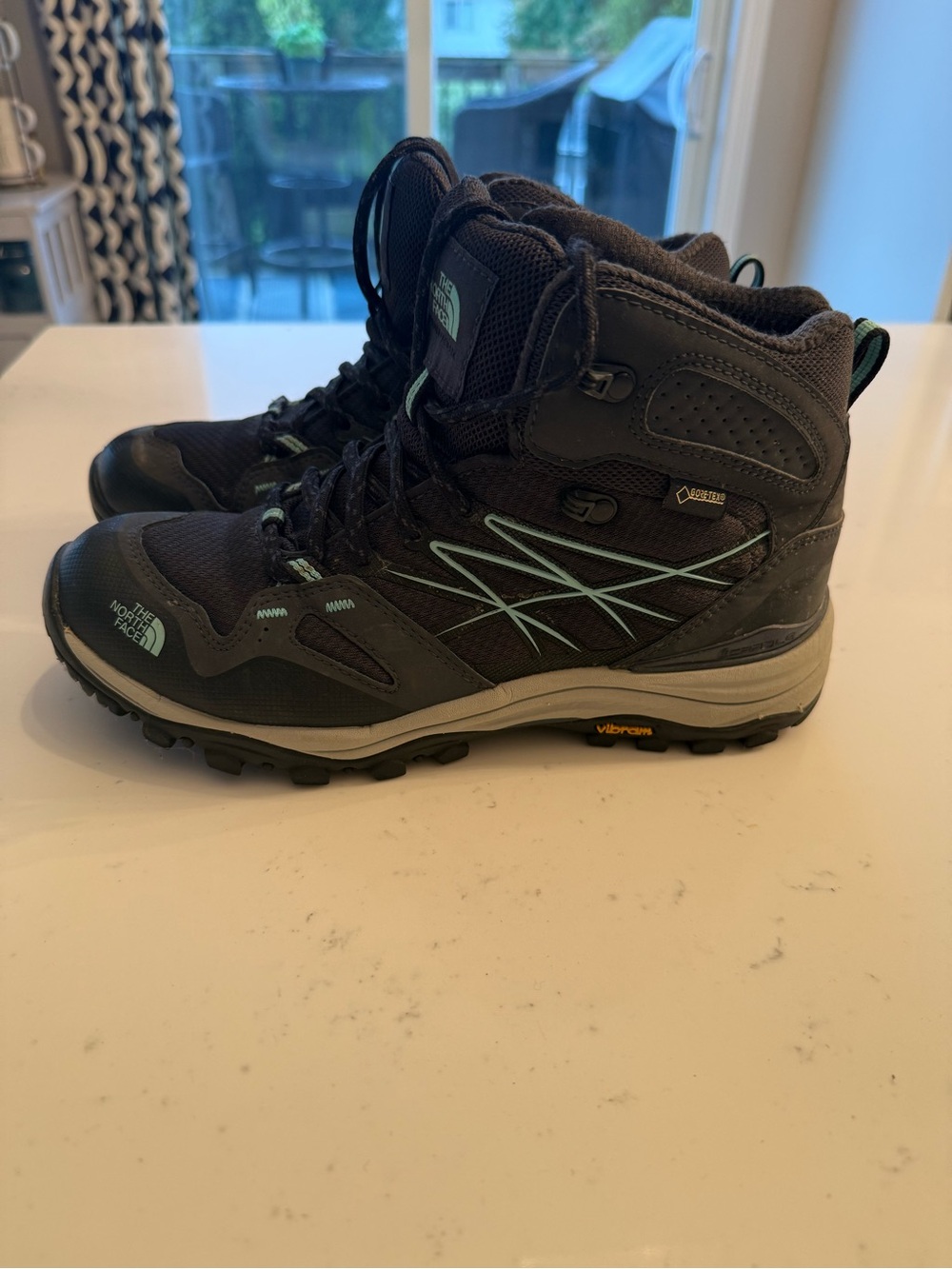 Women’s Black Hiking Boots with Vibram Sole